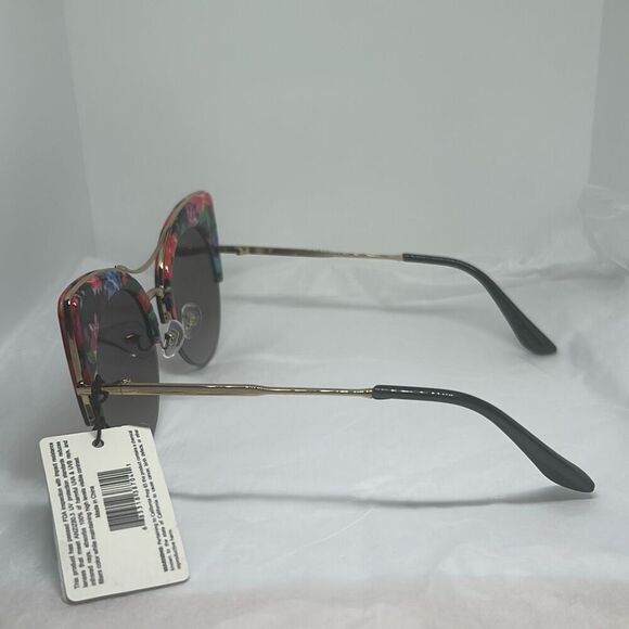 LUXE Floral Cat Eye Sunglasses – Gradient Lens – Chic & Feminine - Picture 3 of 3